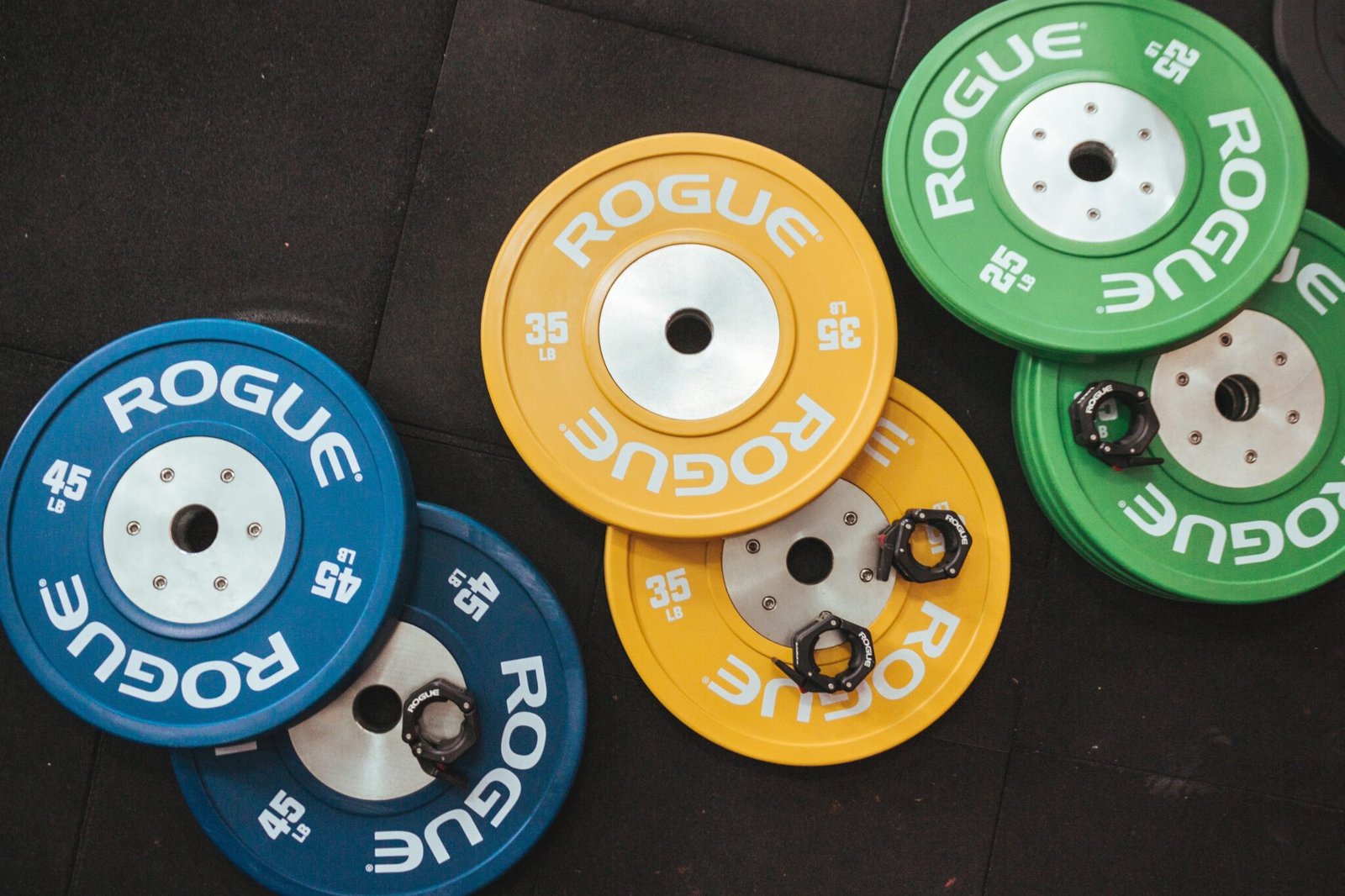 Vancouver-Fitness-Facility-Cleaning-Services-CANUCK-CLEANERS-2048x1365